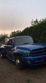 Dodge RAM 3500 - gebrauchte Dodge RAM aus dem Jahr 1999