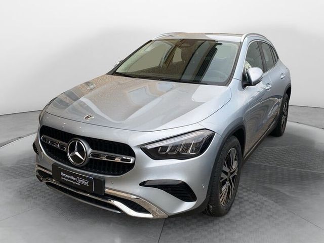 Mercedes-Benz GLA GLA-H247 2023 180 d Progressiv