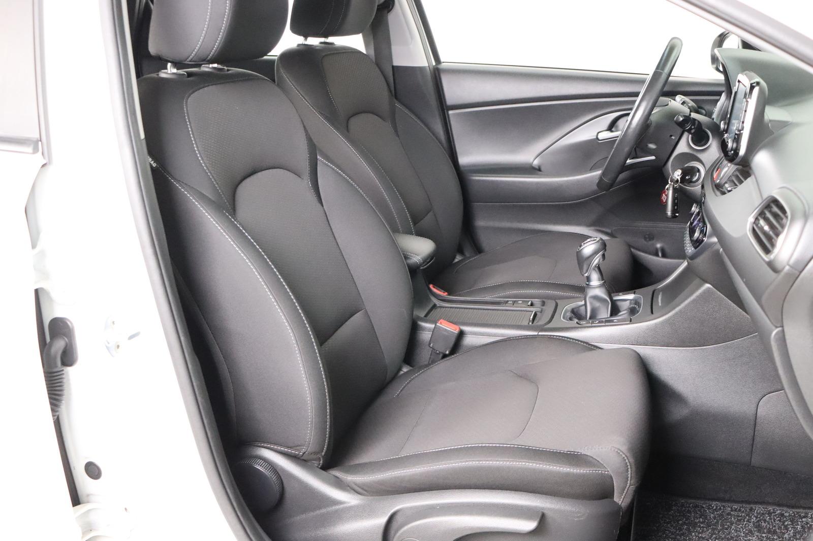 Hyundai i30 T- GDi CW Family + * LED * Navi * DAB+ *