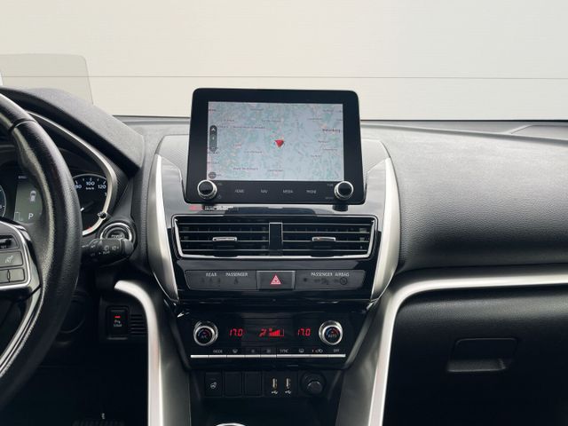 Mitsubishi Eclipse Cross 2.4 Hybrid Top 4WD+AHK+HUD+Pano+AC