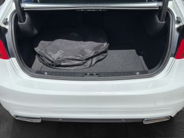 Volvo S60 D5  Lim. Momentum*PDC*TEMPOMAT*LED*EURO 5