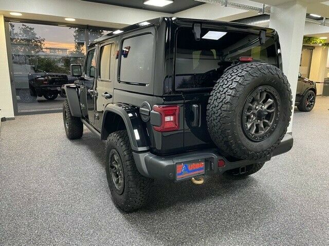 Fahrzeugabbildung Jeep 392 UNLIMITED RUBICON 6.4L-V8 SKY ONE TOP MY 23
