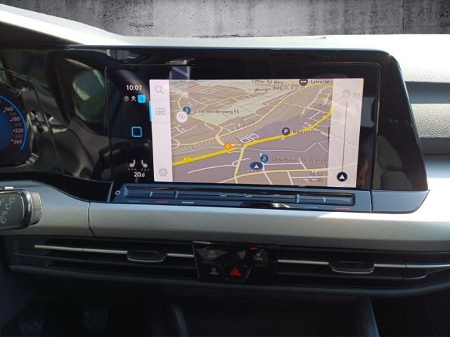 Golf 1.5 TSI Life ACC/SHZ/NAVI/LED/KLIMA/PDC