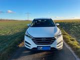 Hyundai TUCSON 1.7 CRDi 2WD 6MT Advantage Advantage - Hyundai mit Diesel-Antrieb: 7