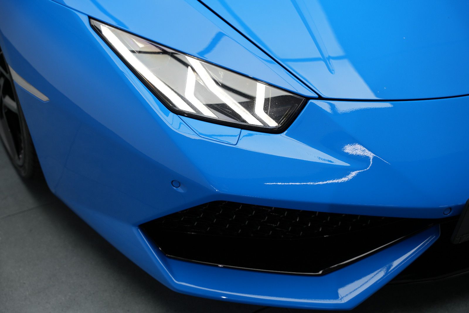 Fahrzeugabbildung Lamborghini Huracán/SPYDER/LIFT/KAMERA/LP610/KERAMIK/