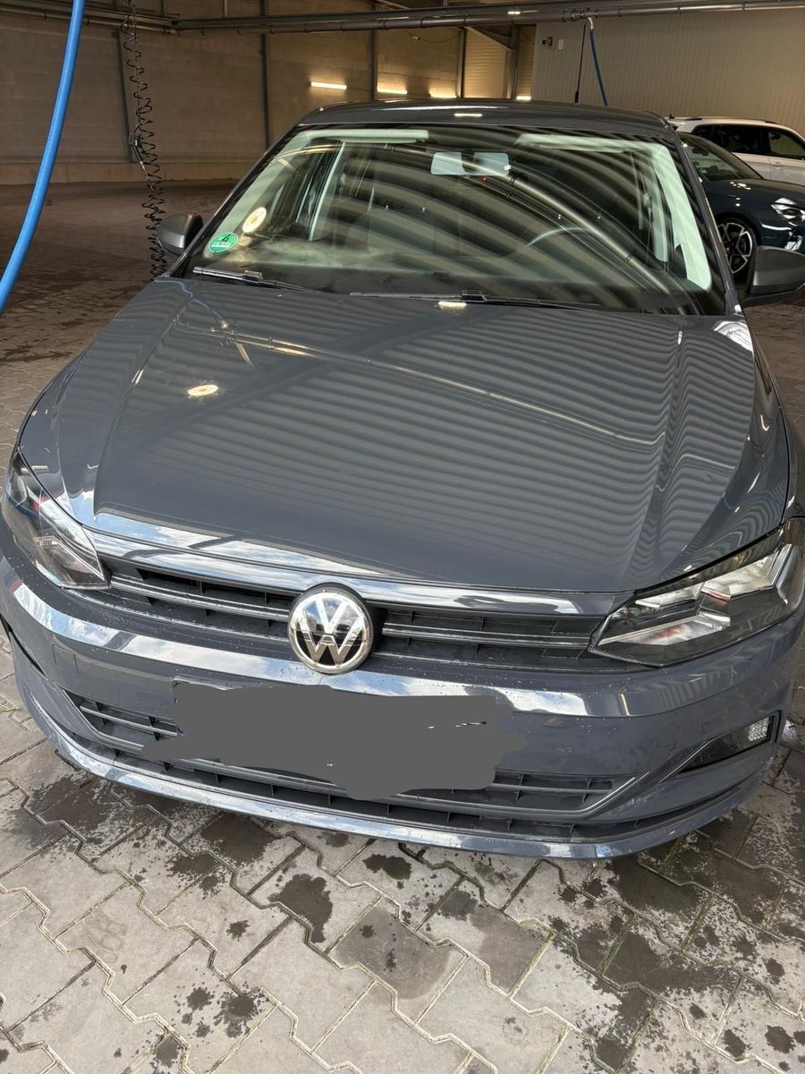 VW Volkswagen Polo