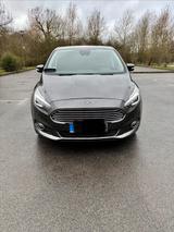 Ford S-Max 2,0 EcoBlue Nav. Aut Titanium 7 Sitz Cam - Ford S-Max von privat