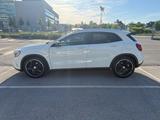 Mercedes-Benz GLA 220 CDI 4Matic Edition 1 Bi-Xenon PANO TOT - Mercedes-Benz GLA 220 aus 2014