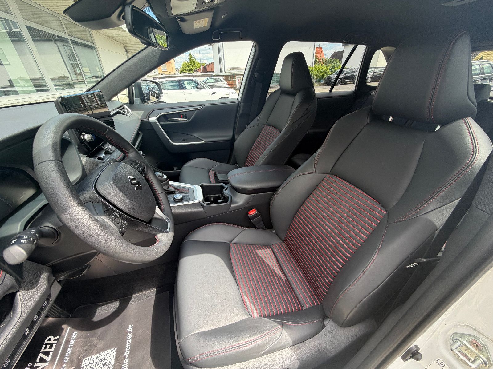 Fahrzeugabbildung Suzuki Across 2.5 Plug-In Hybrid Comfort+ E-Four/ACC/