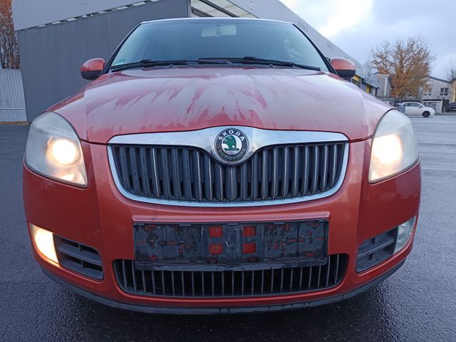 Skoda Fabia Sport, Klima, Servo, ZV, el. FH, Tempomat.