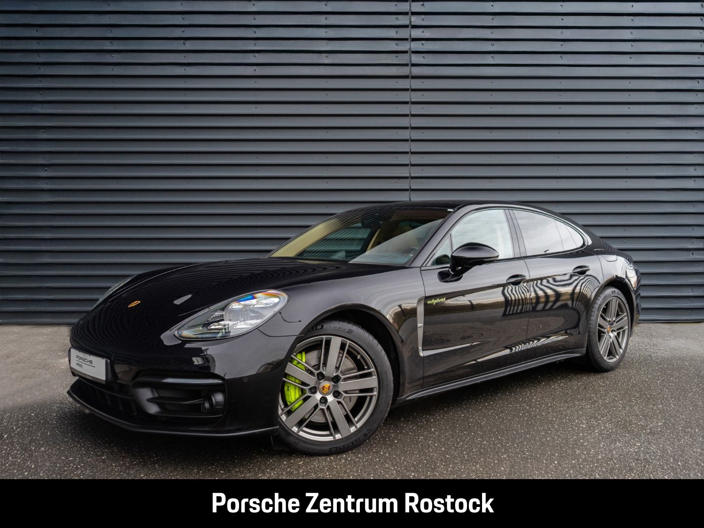 PORSCHE Panamera 4 E-Hybrid Platinum Edition InnoDrive