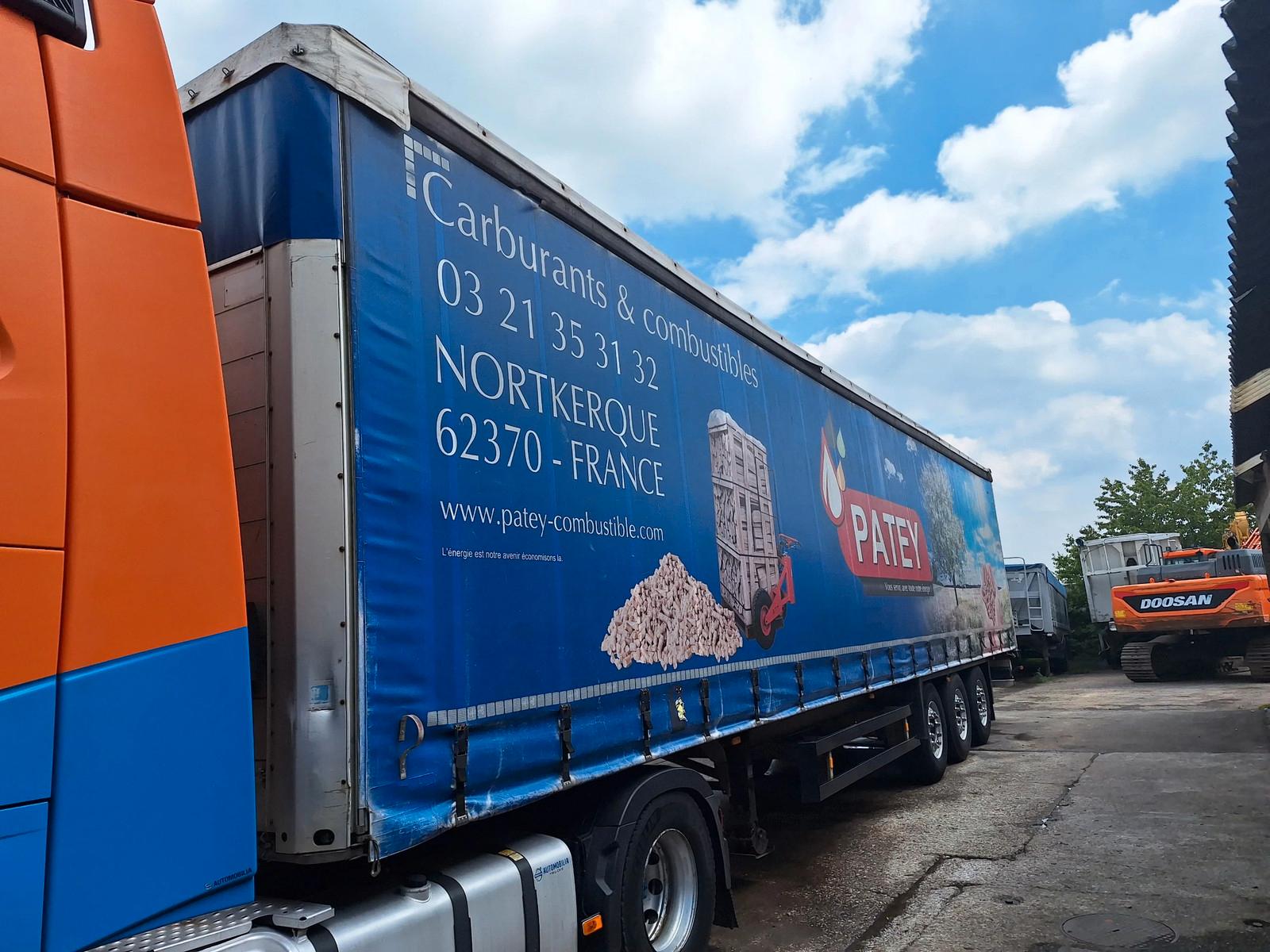 Schmitz Cargobull S3SD22E1CS