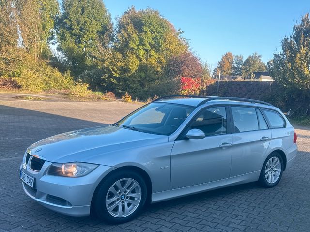 BMW 318d Touring*MFL*KLIMATRONIC*PDC*ALU*