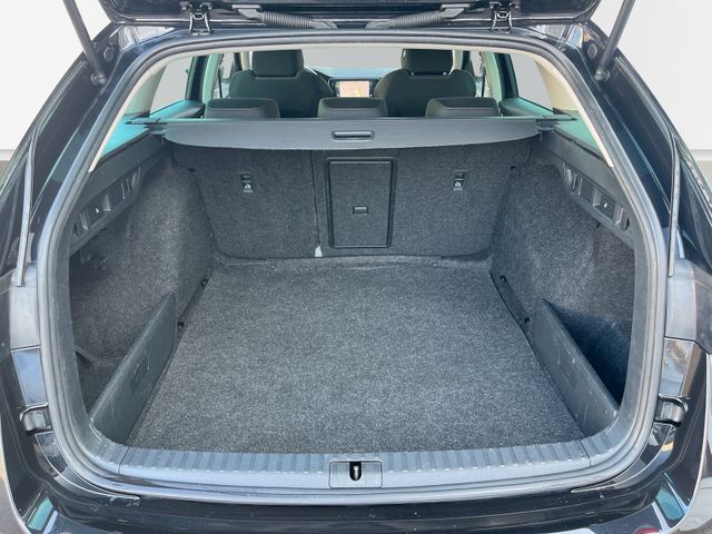 Octavia Combi First Edition 2.0 TDI DSG *ACC*NAV