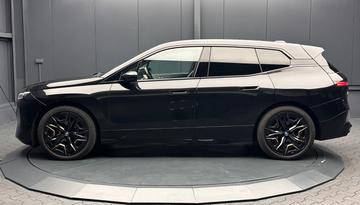 صورة 2 لـ 2022 BMW IX