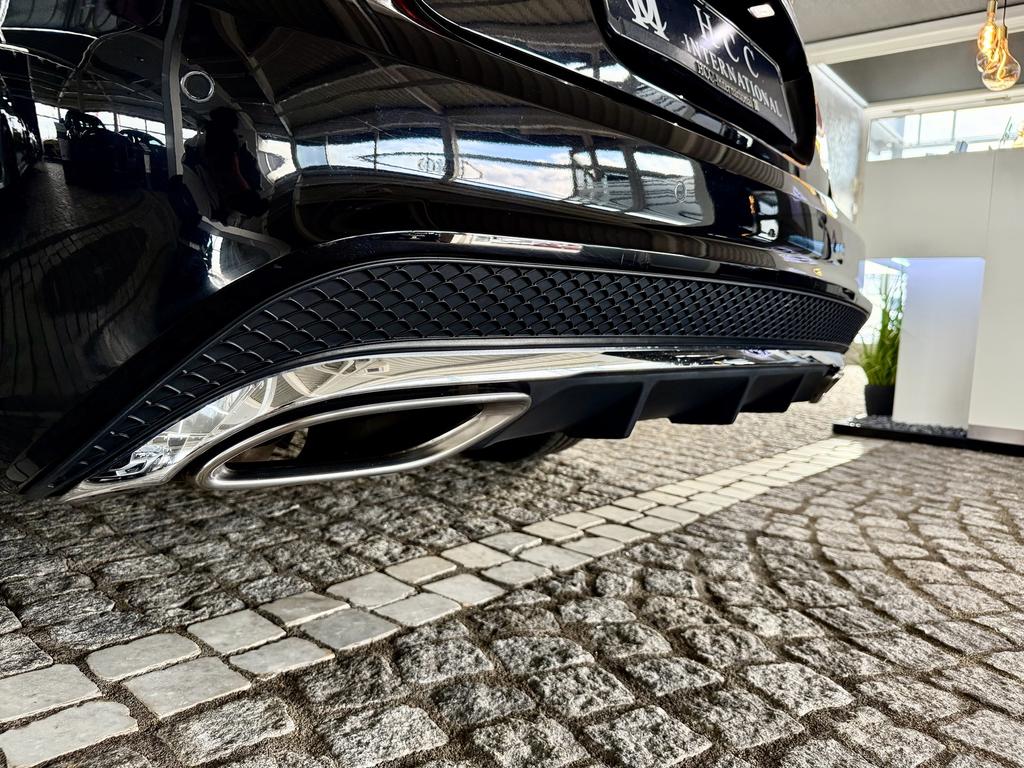 Mercedes-Benz E 320