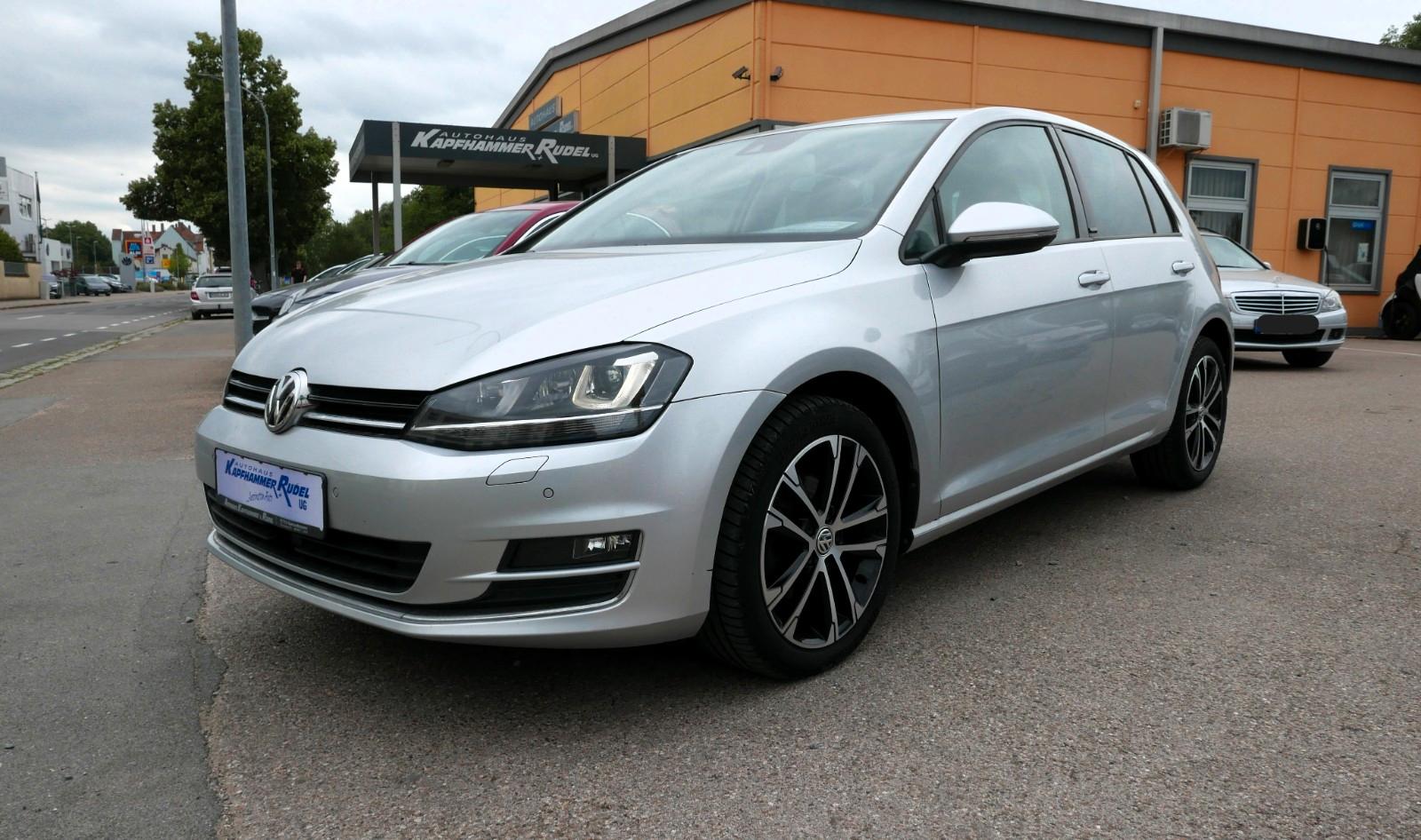 Volkswagen Golf VII Lim. Allstar/ACC/NAVI/SPURASSI