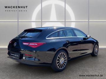 Mercedes CLA 180 Shooting Brake - 4