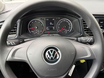 Volkswagen T-Roc - 6