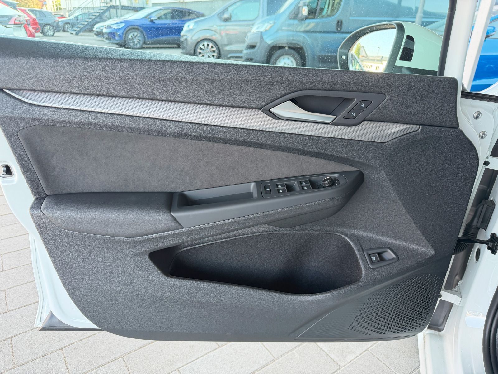 Volkswagen Golf - Bild 9
