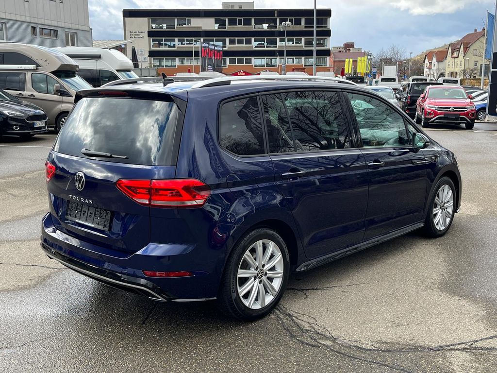 VW Touran R-Line 150PS DSG #ACC #NAVI #IQ. VW Touran R-Line 150PS DSG #ACC #NAVI #IQ.