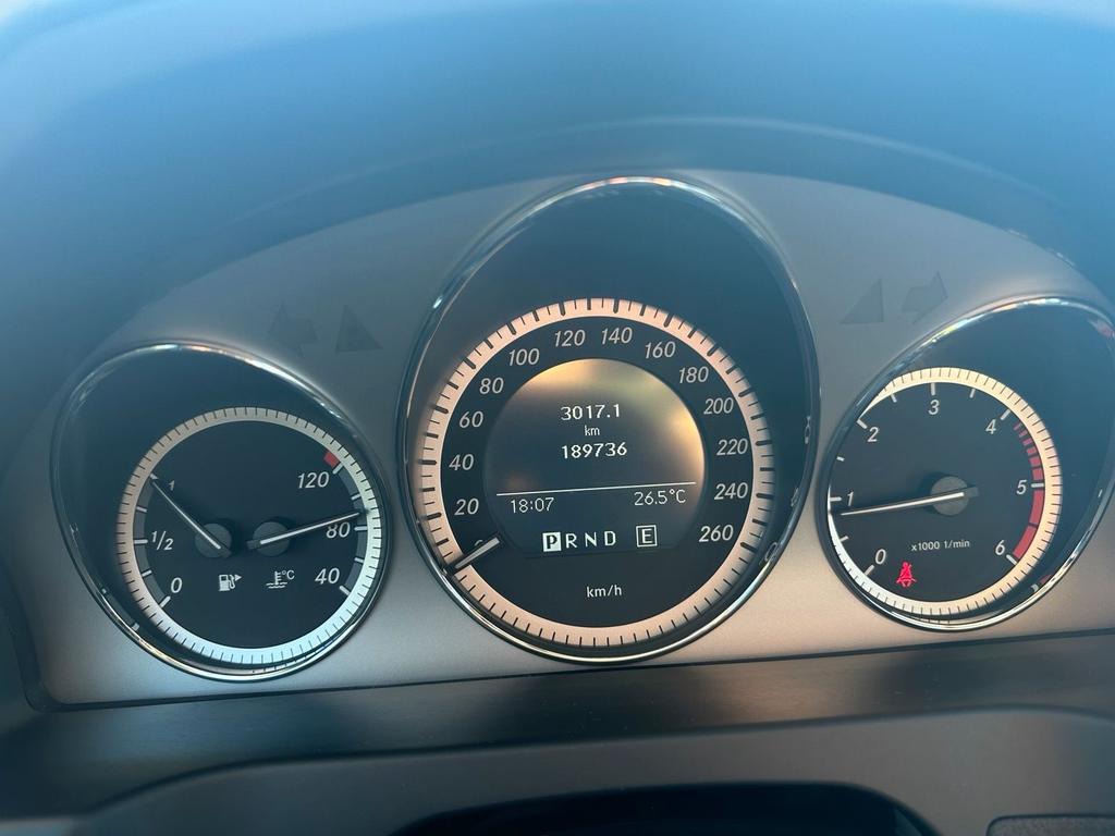 Mercedes-Benz C 220