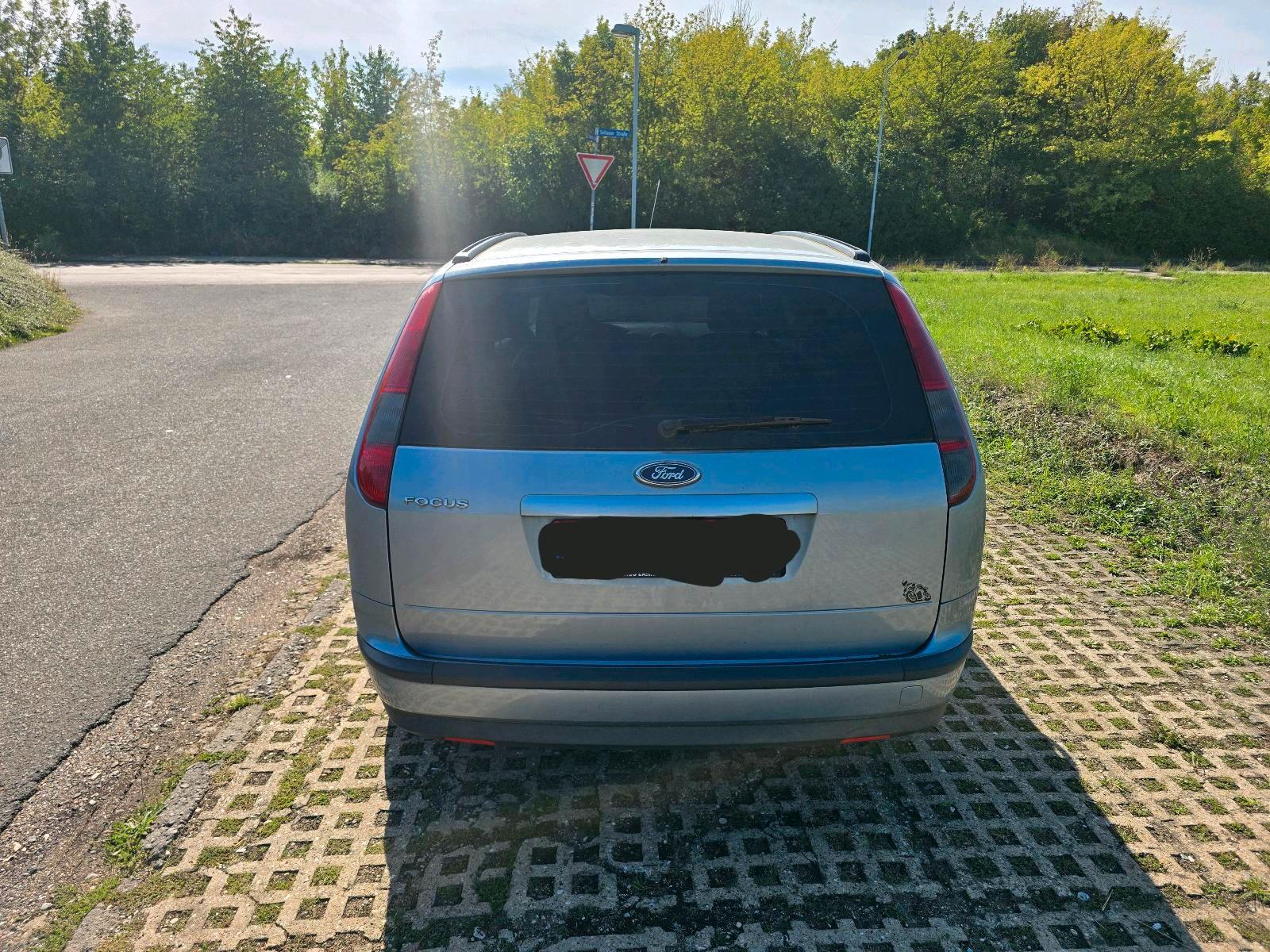 Ford Focus 2005 — photo 7