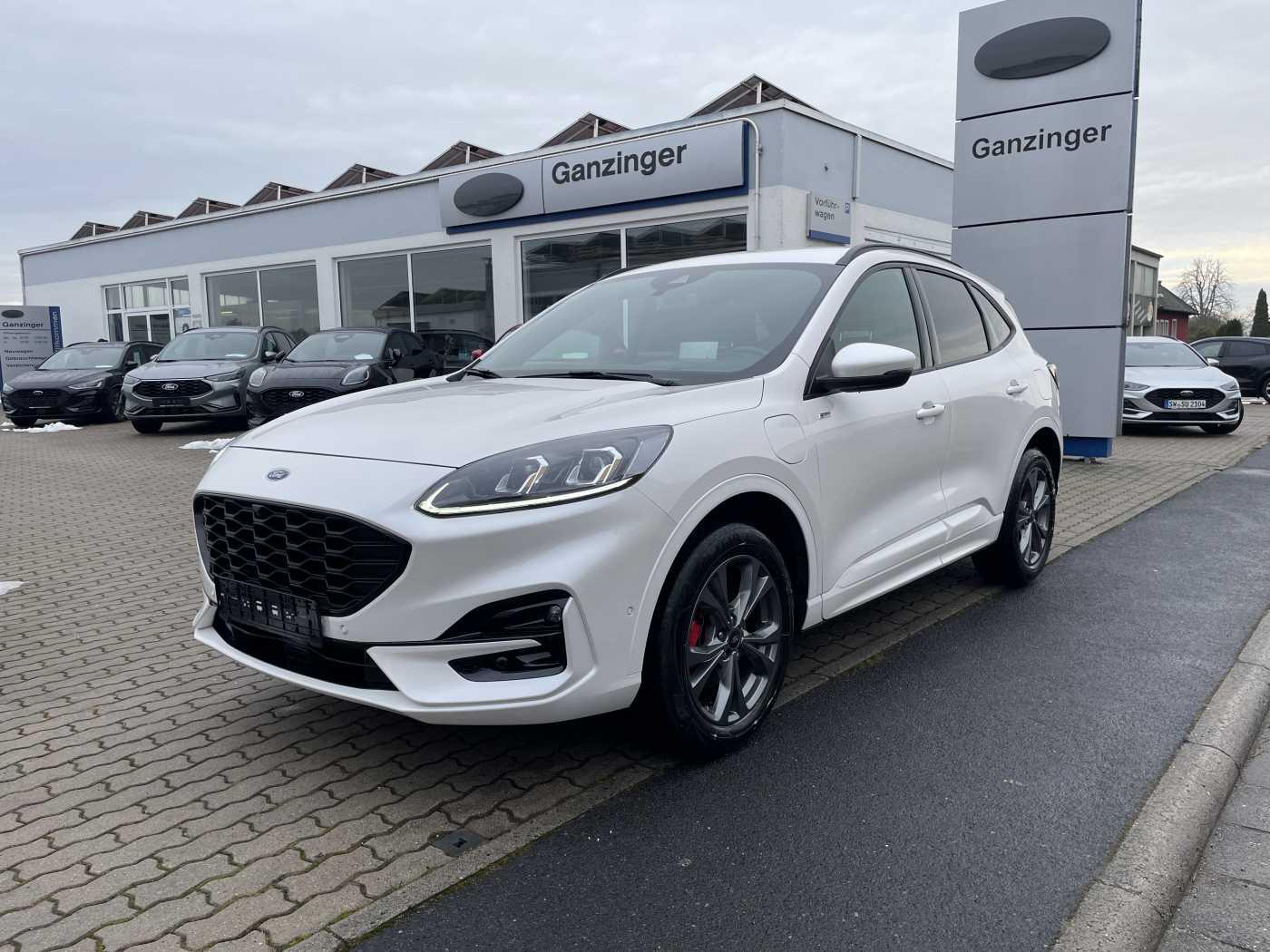 Ford Kuga Plug-in Hybrid ST-LINE X AUTOMATIK, 1.HAND+