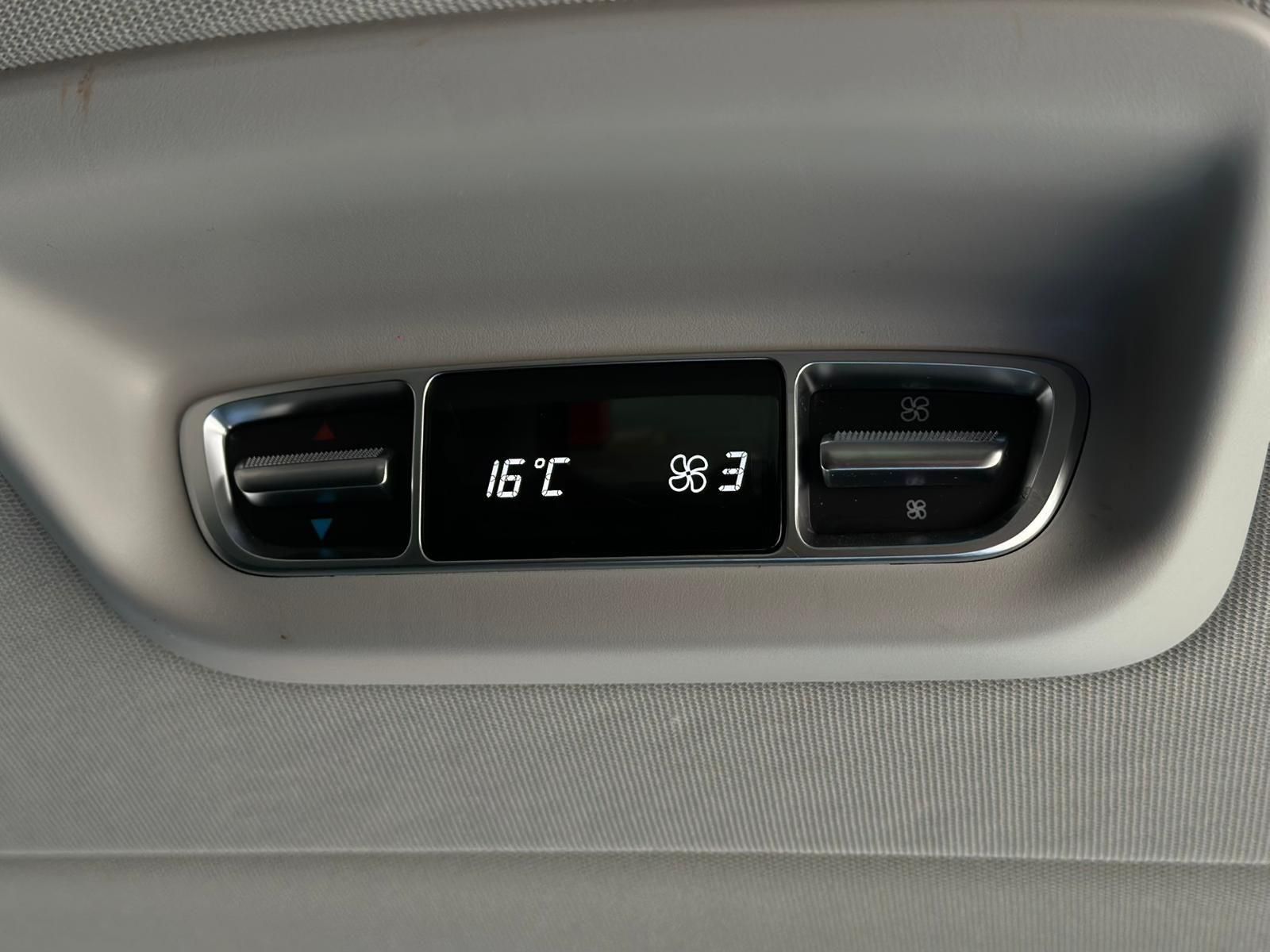 MERCEDES-BENZ V220d EDITION 2020 AMG NIGHT KOMPAKT* LED#SHZ#SH - Image 23