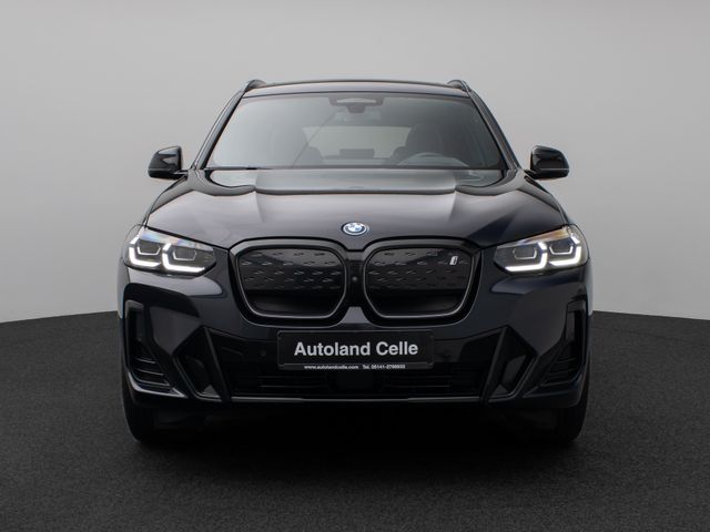 Foto Nummer 2: BMW iX3