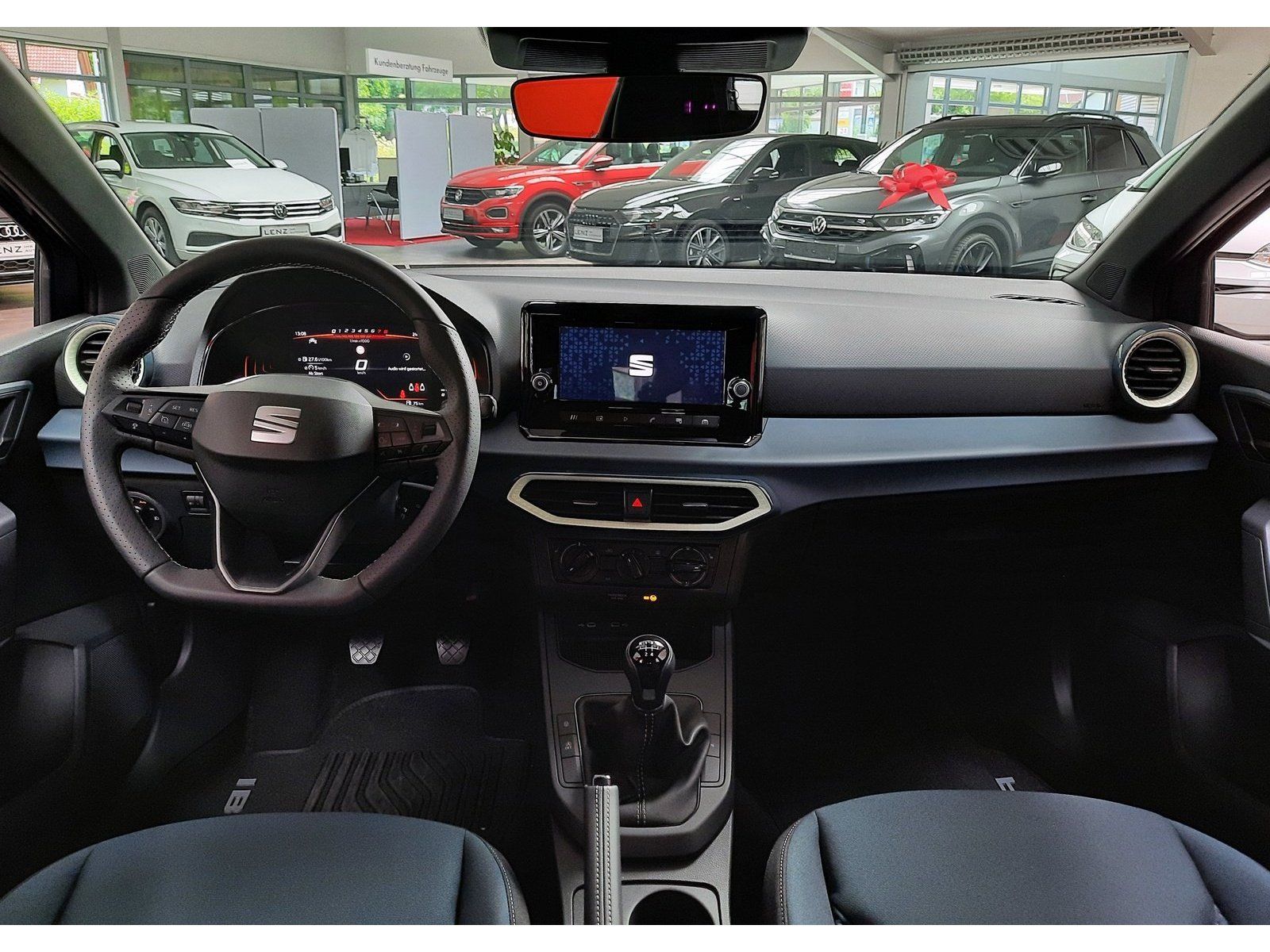 Fahrzeugabbildung SEAT Ibiza Facelift TSI Style *LED*Cam*Full-Link*PDC*