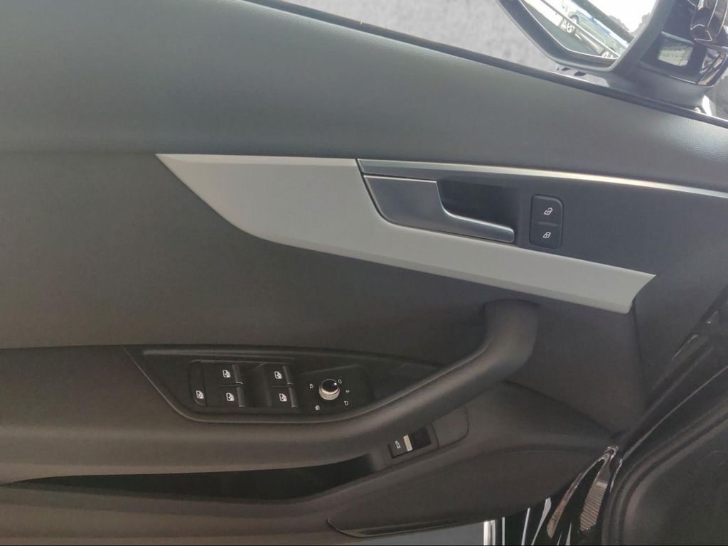 Audi A4 Avant Advanced 40 TDI quattro 150(204) kW(PS)