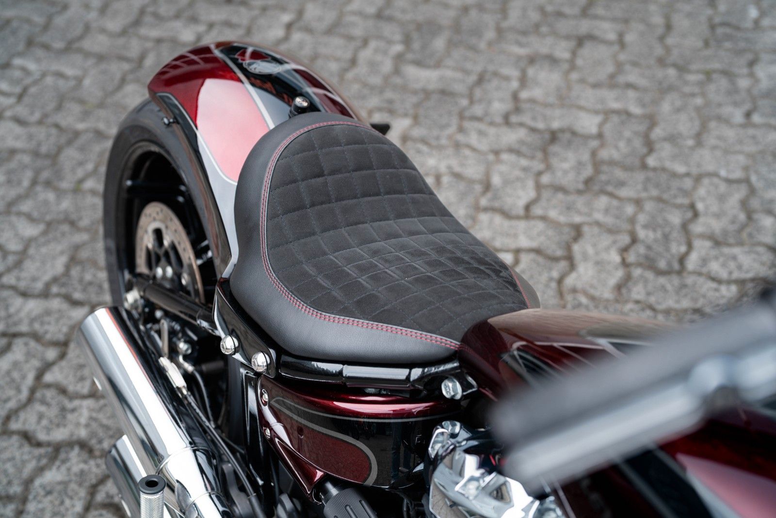 Fahrzeugabbildung Harley-Davidson FXBRS Breakout 114 - Jekill-Heckumbau-Kodlin Ape