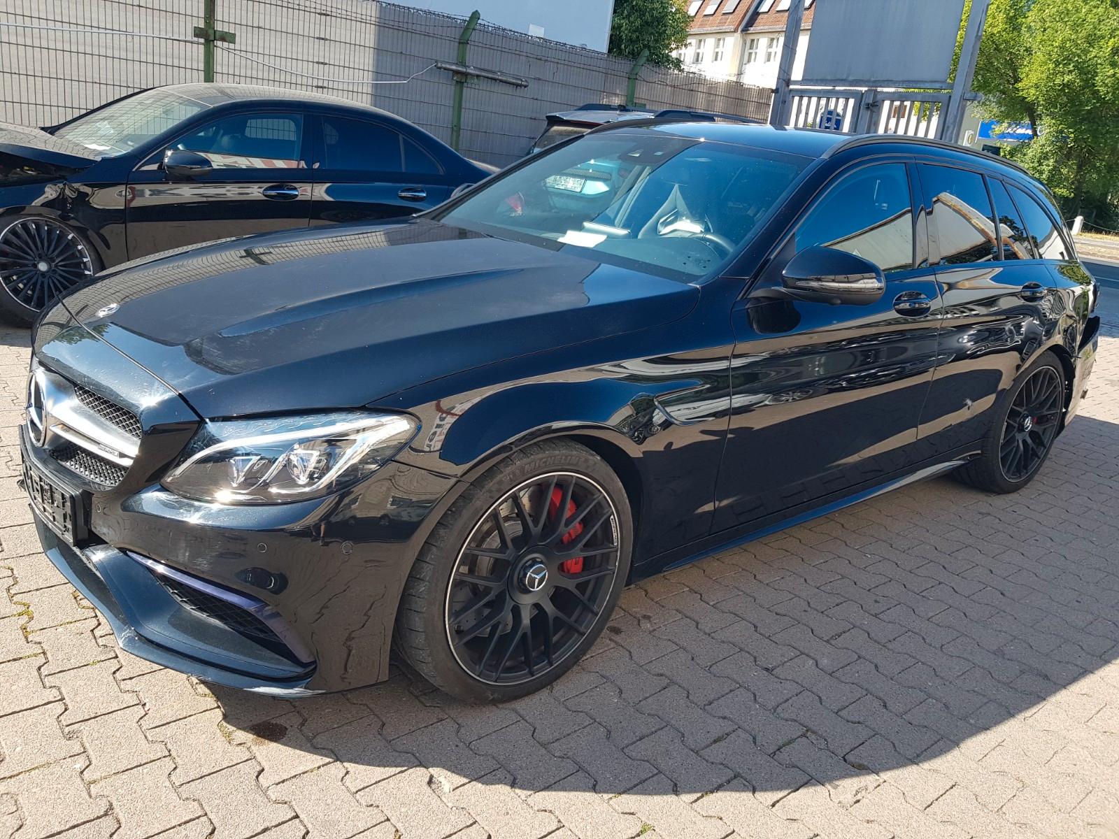 Mercedes-Benz C 63 S  AMG  T 4,0 /  nur 55364km