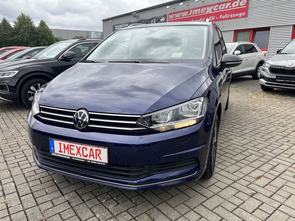 Image of Volkswagen Touran