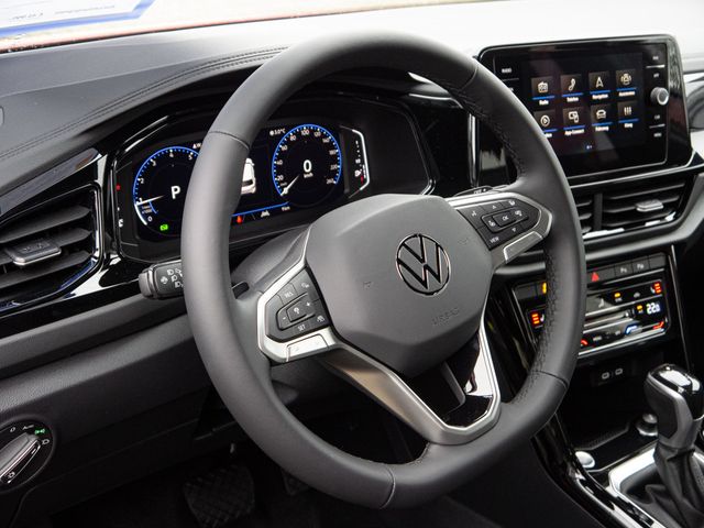 T-Roc 1.5 TSI Style PDC SHZ KAMERA NAVI AHK ACC