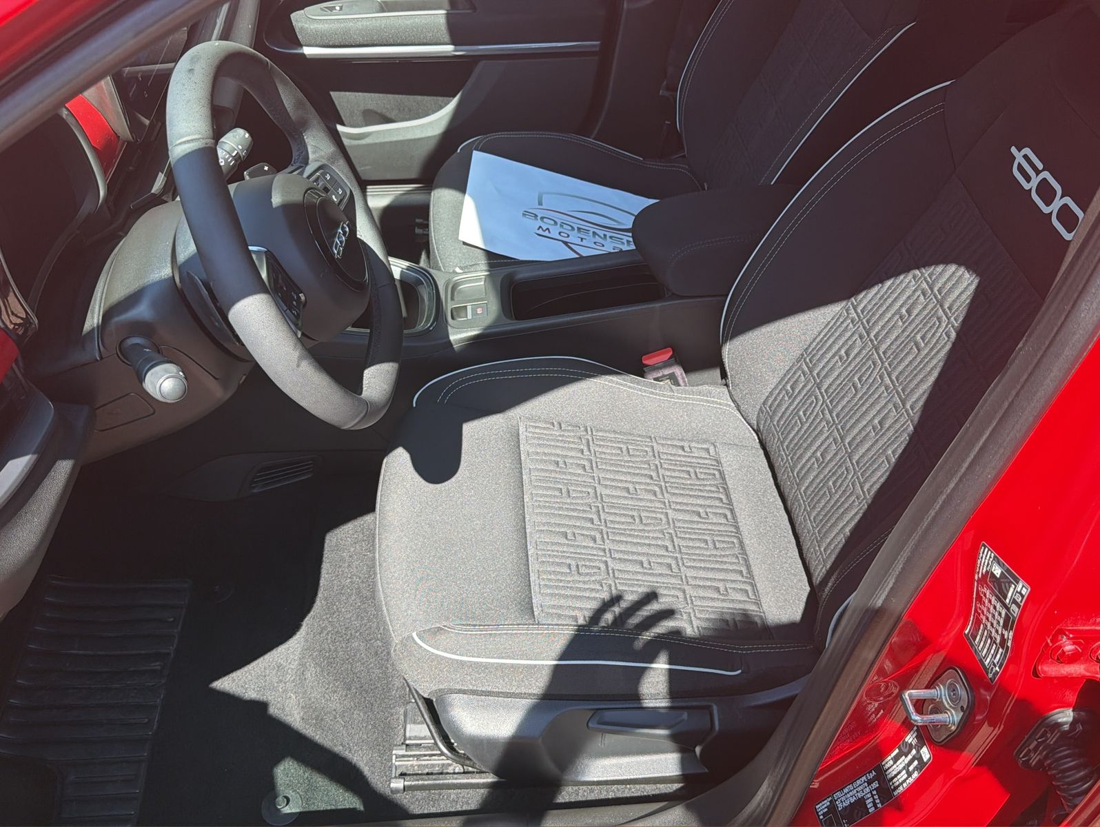 Fahrzeugabbildung Fiat 600 Pop / Mild - Hybrid / 145PS
