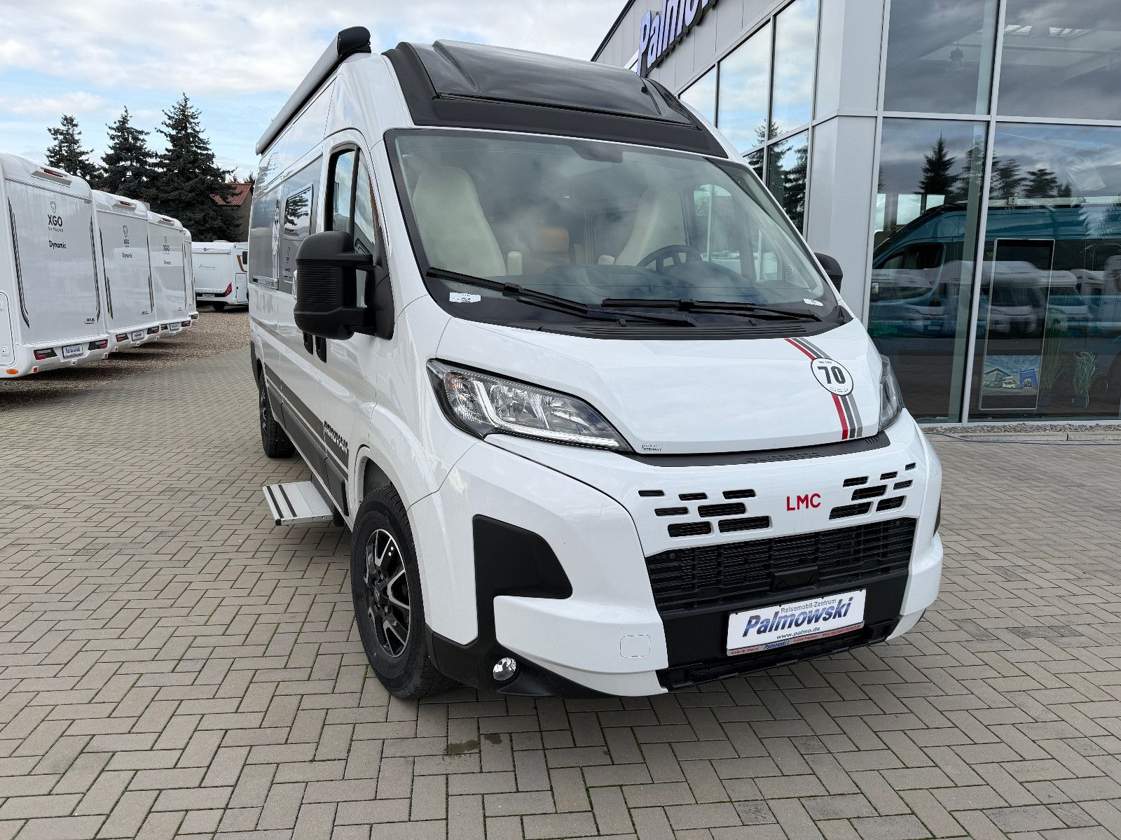 Fahrzeugabbildung LMC Innovan 603 - 70Jahre Sondermodell