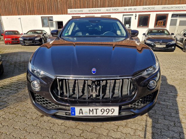 Maserati Levante Diesel 3.0 V6 Q4 GRANLUSSO "SERVICE NEU"