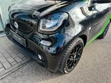 Smart smart fortwo electric drive PANO*COOL&AUDIO* - Smart: Electric Drive