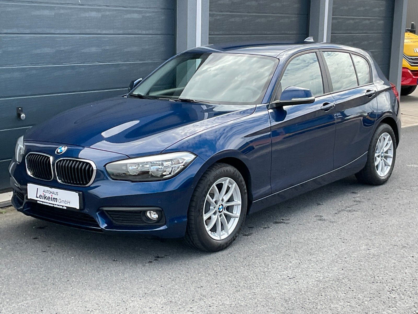 Gebrauchtwagen BMW 116i 116i Advantage – NAVI * SHZ * PDC in Bamberg