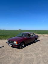 Opel Rekord - rote Opel Rekord