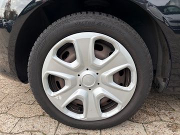 Bild 23 Ford Fiesta 3trg Champions Edition +KLIMA+AUX+SHZ+BT+