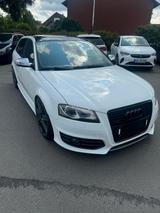 Audi S3 2.0 TFSI S tronic Sportback  - Audi S3 aus 2011: Sportback