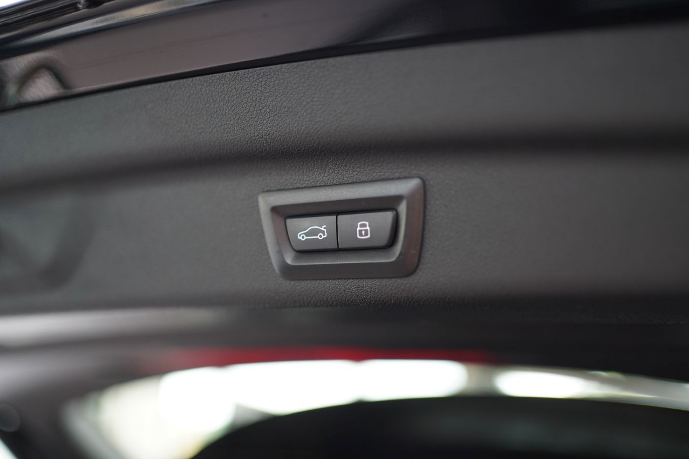 Fahrzeugabbildung BMW 218i Active Tourer M Sport +HeadUp+LED+Glasdach+