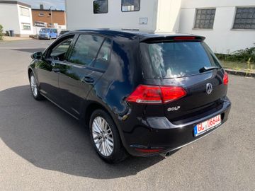 Volkswagen Golf - 4