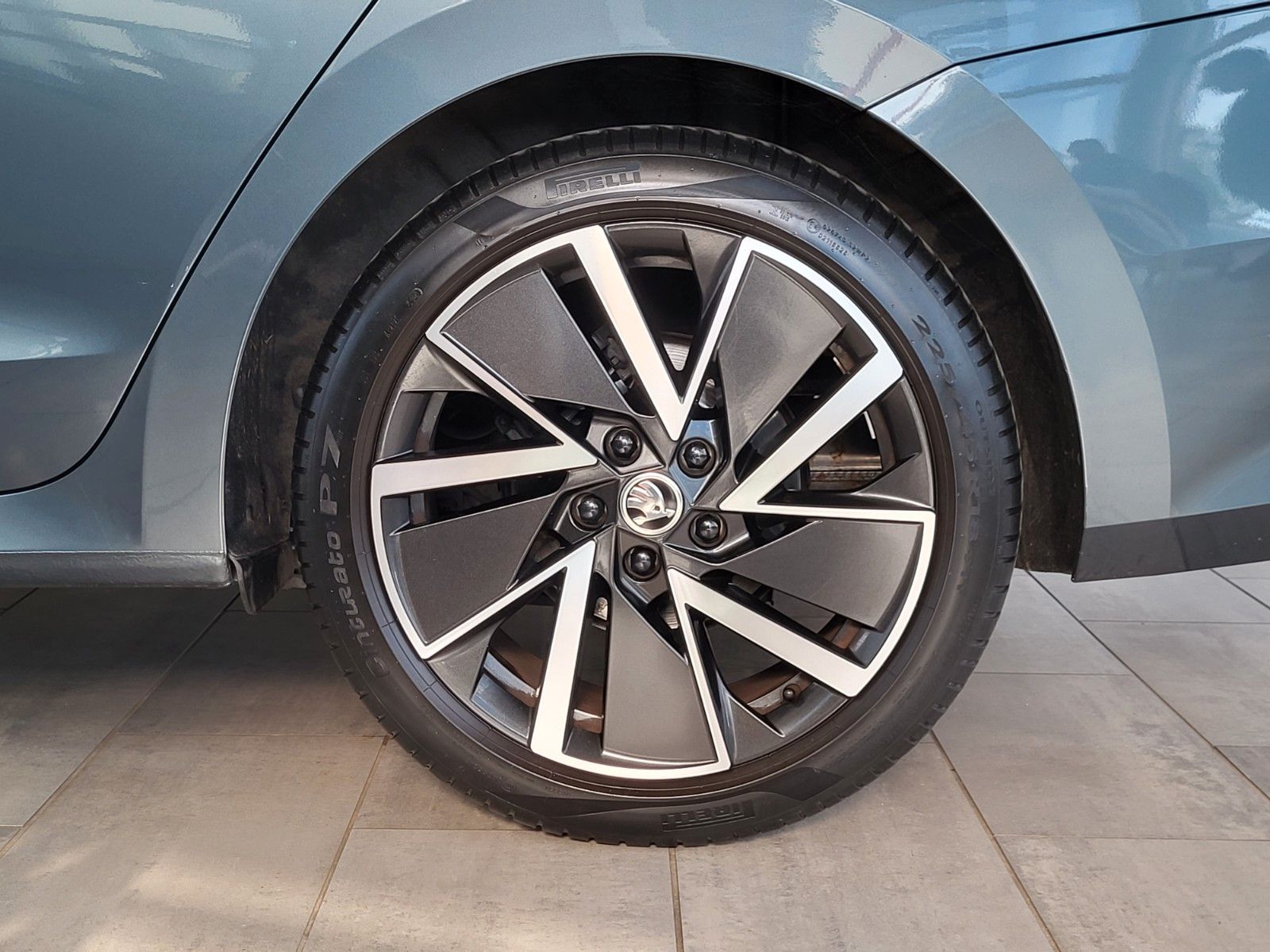 Fahrzeugabbildung SKODA Octavia Combi Style Sitzheizung, Navi, Kamera