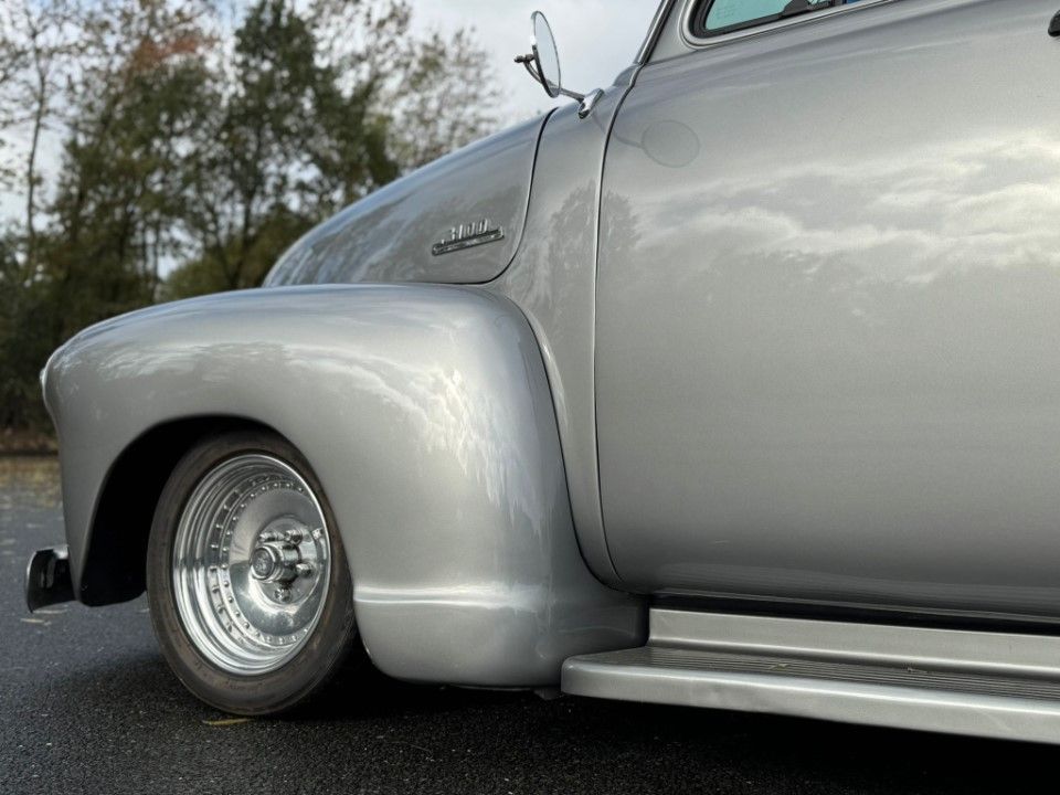 Fahrzeugabbildung GMC 3100 gut gemacht mit HU und H Zul.