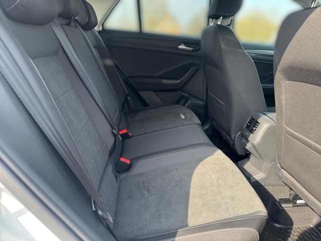 T-Roc Style 1.5 TSI OPF AHK Navi RearView LED
