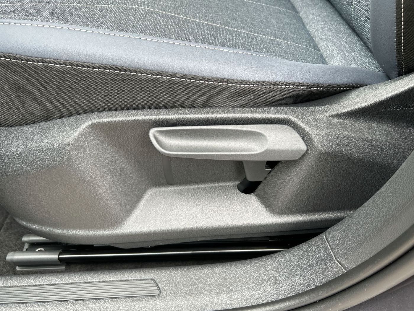 Volkswagen T-Cross - Bild 12